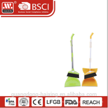 Popular plastic dustpan set w/broom